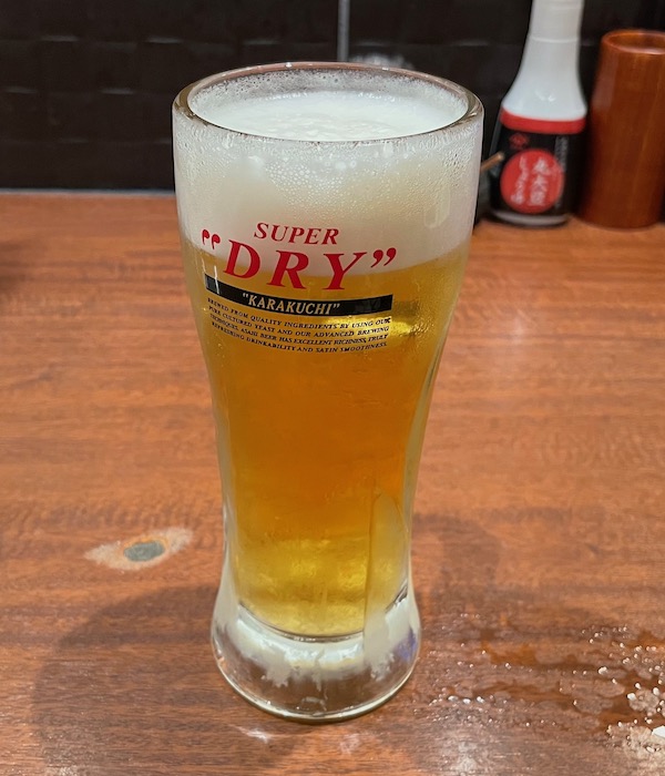 【三代目鳥メロ 徳山店】徳山駅にほど近い焼き鳥屋さん。ビールはスーパードライ