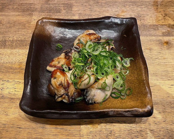 【ねぎ庵 流川店】広島のお好み焼き居酒屋。牡蠣とキノコ